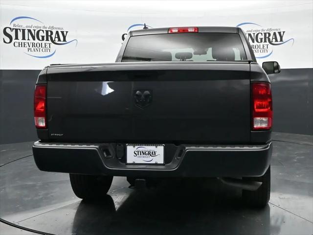 2024 Ram 1500 Classic Tradesman Crew Cab 4x2 5'7" Box