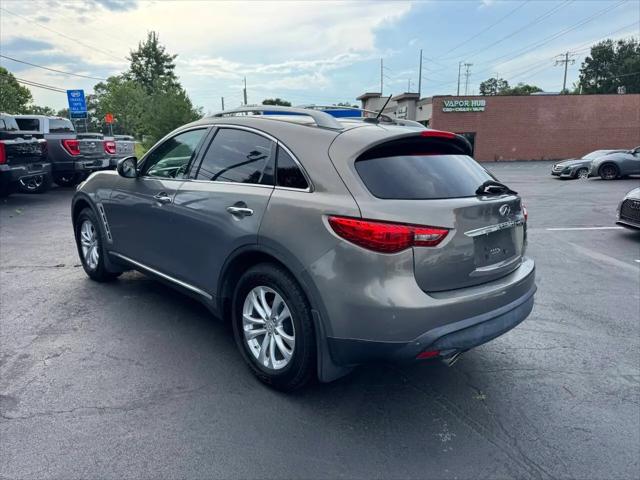 2010 INFINITI FX35 FX35