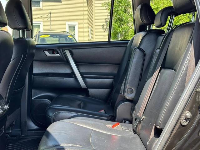 2013 Toyota Highlander SE V6