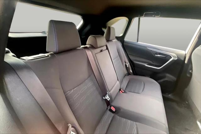 2025 Toyota RAV4 Hybrid SE