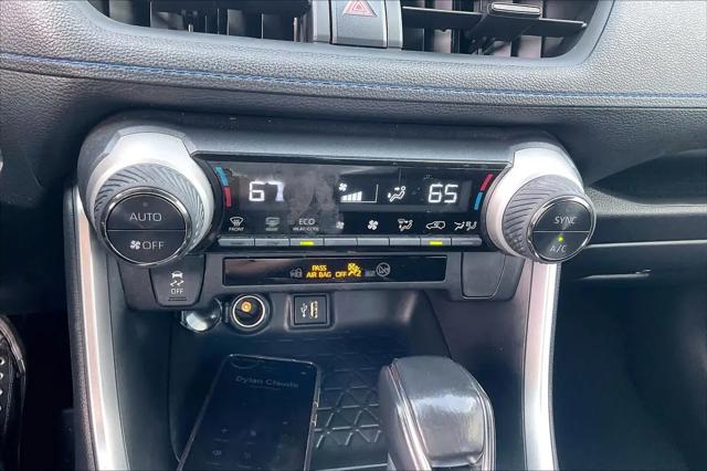 2025 Toyota RAV4 Hybrid SE
