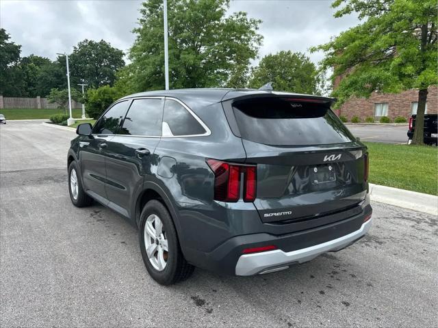 2024 Kia Sorento LX