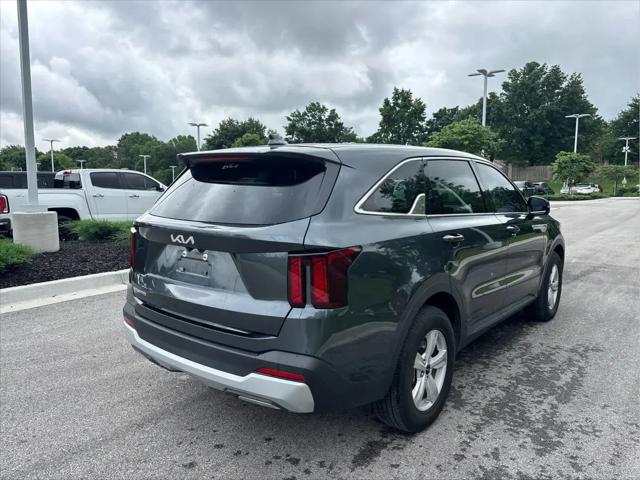 2024 Kia Sorento LX