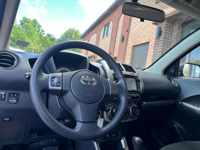 2014 Scion xD Base