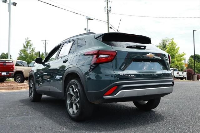 2025 Chevrolet Trax FWD LT