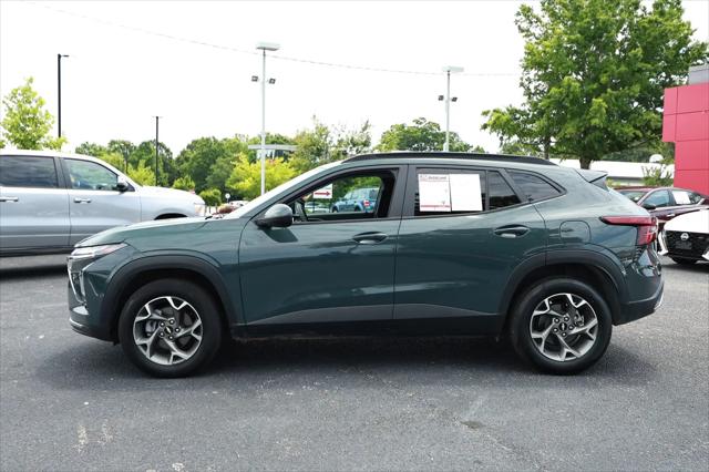 2025 Chevrolet Trax FWD LT