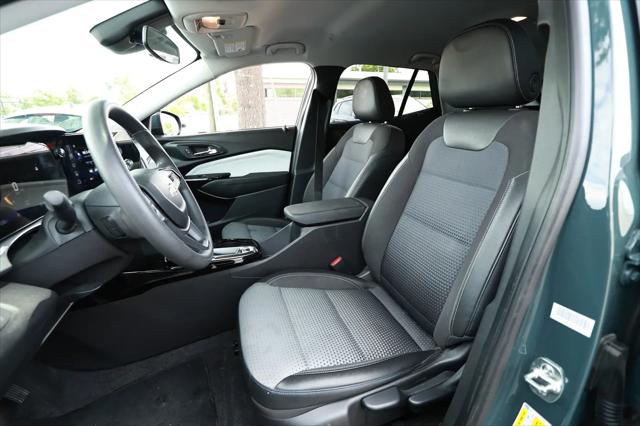 2025 Chevrolet Trax FWD LT
