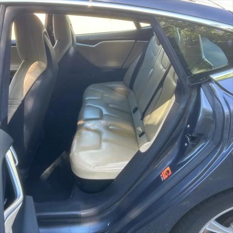 2016 Tesla Model S P85D