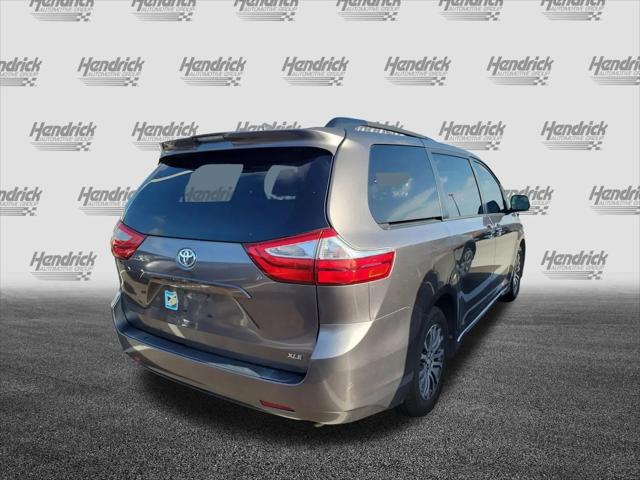 2019 Toyota Sienna XLE 8 Passenger