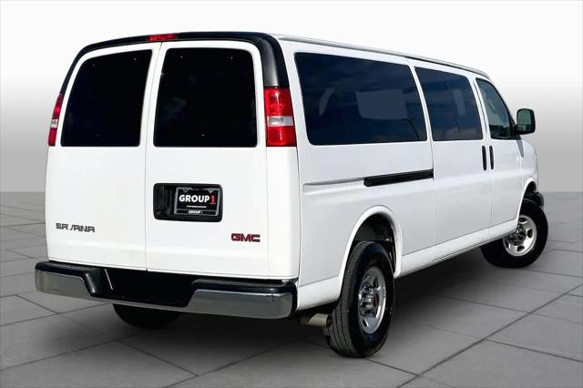 2025 GMC Savana Passenger RWD 3500 Extended Wheelbase LT