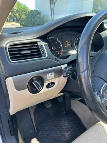 2014 Volkswagen Jetta 2.0L TDI