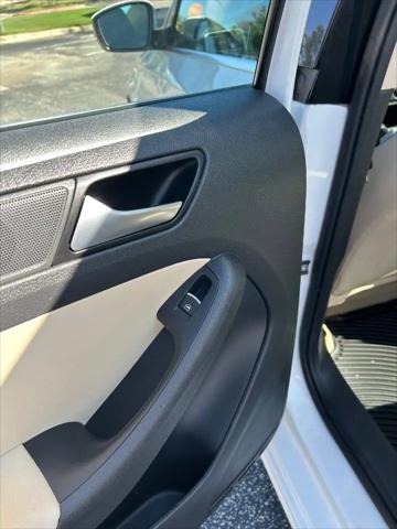 2014 Volkswagen Jetta 2.0L TDI