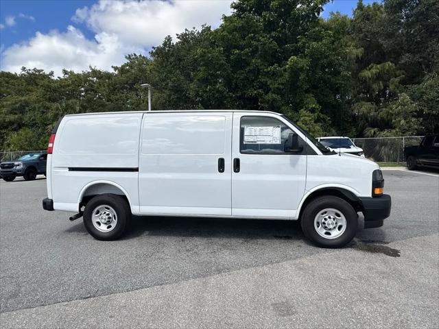 2025 Chevrolet Express Cargo Van RWD 2500 Regular Wheelbase WT