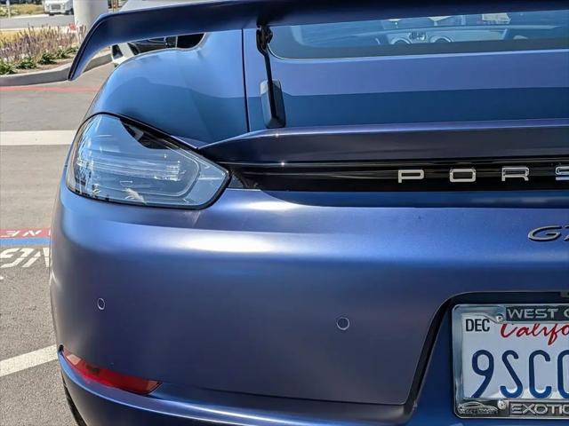 2022 Porsche 718 Cayman GT4
