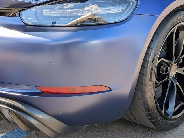 2022 Porsche 718 Cayman GT4