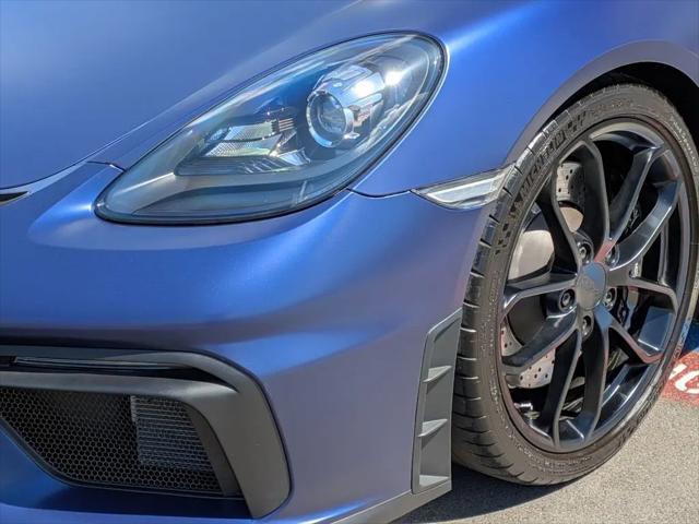 2022 Porsche 718 Cayman GT4