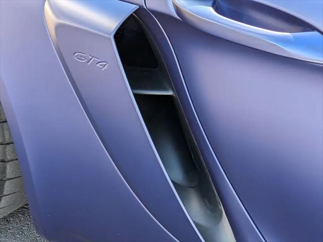 2022 Porsche 718 Cayman GT4