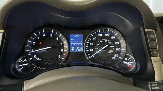 2013 INFINITI M37 M37x