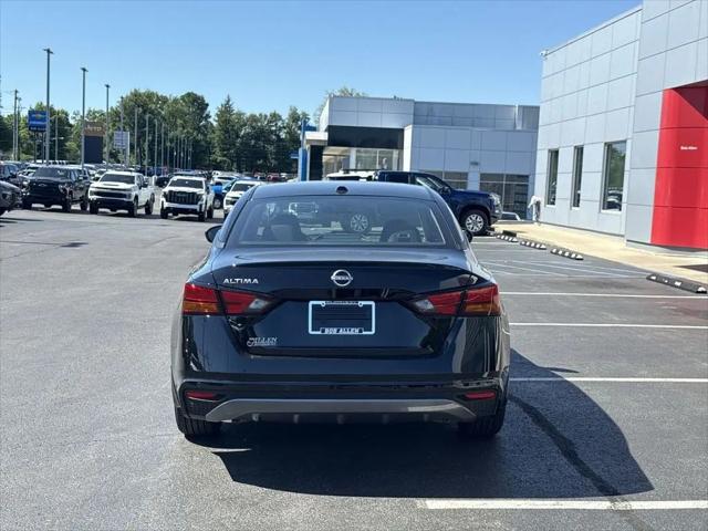 2026 Nissan Altima SV FWD