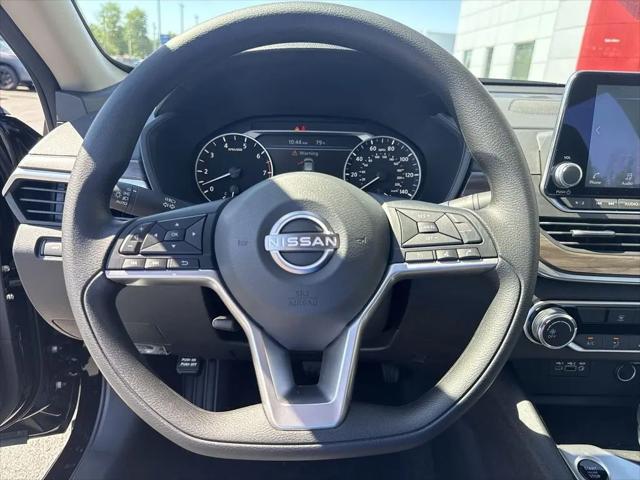2026 Nissan Altima SV FWD