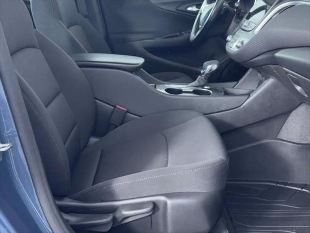 2024 Chevrolet Malibu FWD RS