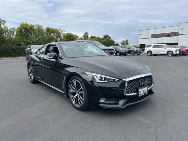 2022 INFINITI Q60 LUXE