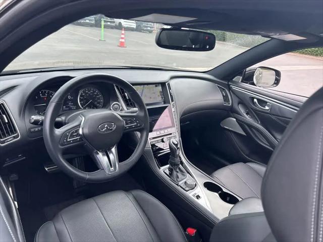 2022 INFINITI Q60 LUXE