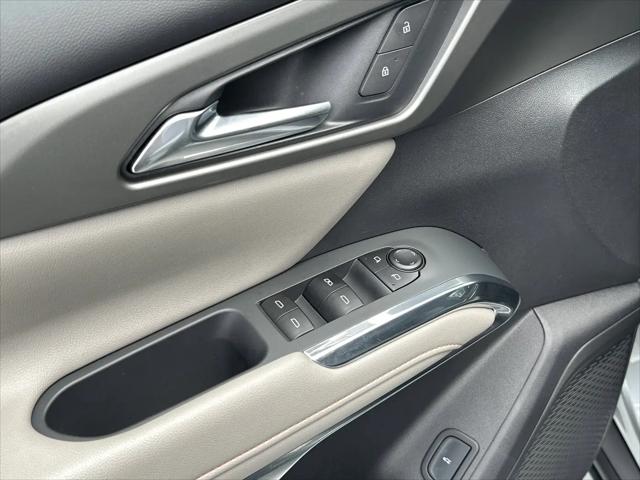 2025 Chevrolet Traverse AWD LT