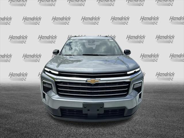 2025 Chevrolet Traverse AWD LT