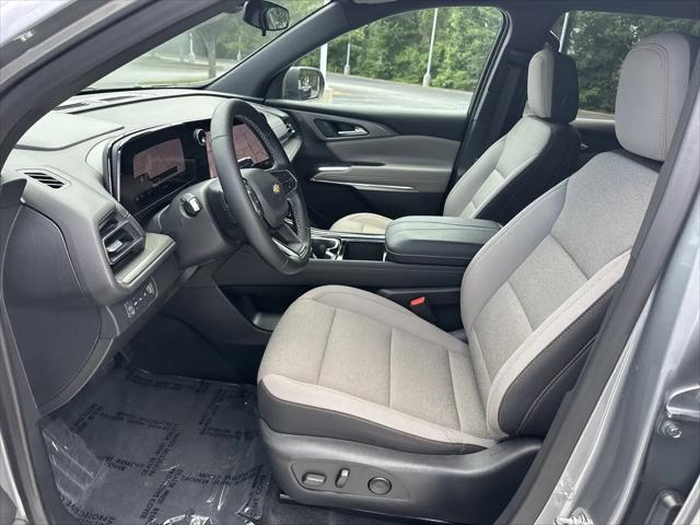 2025 Chevrolet Traverse AWD LT