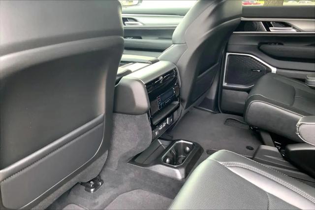 2026 Jeep Grand Wagoneer 4x4