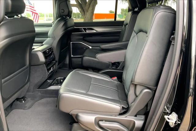 2026 Jeep Grand Wagoneer 4x4