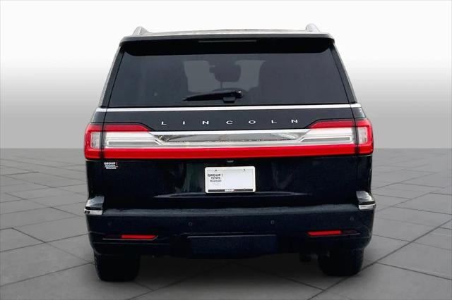 2018 Lincoln Navigator Select