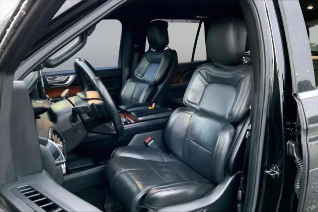 2018 Lincoln Navigator Select