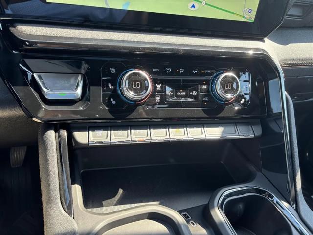 2026 GMC Sierra 2500HD Crew Cab, Standard Bed, AT4, 4WD