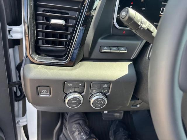 2026 GMC Sierra 2500HD Crew Cab, Standard Bed, AT4, 4WD