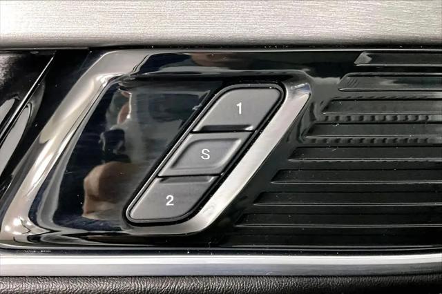 2024 Jeep Wagoneer Series II Carbide 4x4