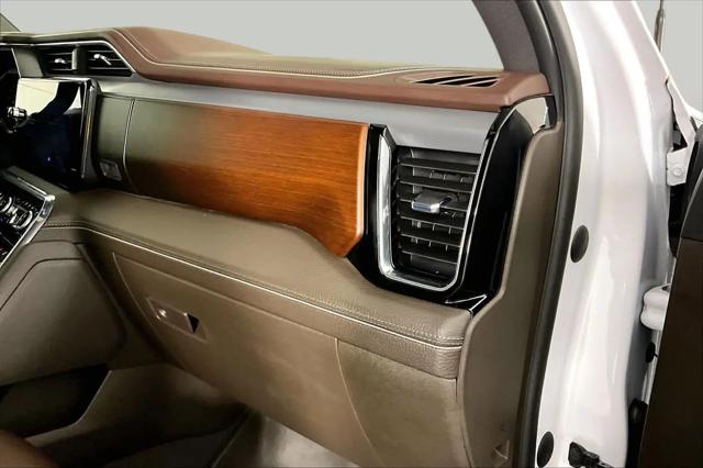 2024 GMC Sierra 3500HD 4WD Crew Cab Standard Bed Denali