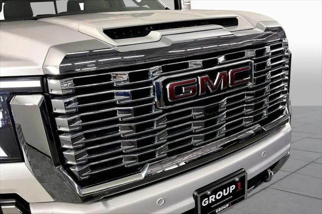 2024 GMC Sierra 3500HD 4WD Crew Cab Standard Bed Denali