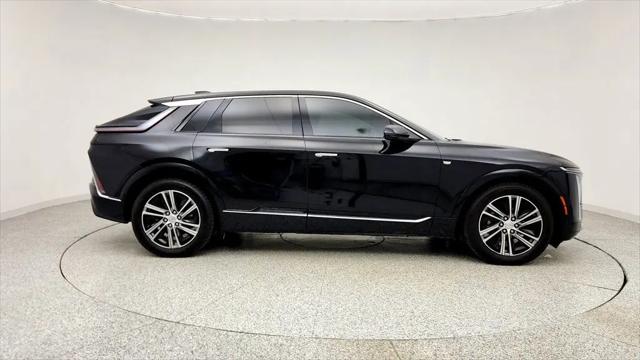 2024 Cadillac iQ Luxury w/1SC