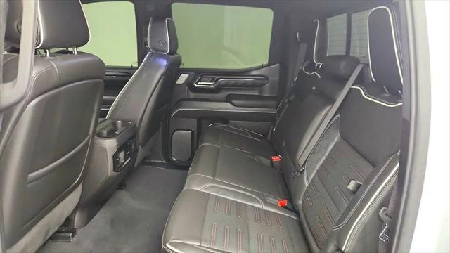 2024 GMC Sierra 1500 4WD Crew Cab Short Box AT4X