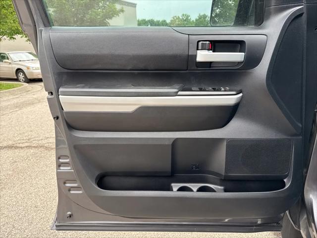 2018 Toyota Tundra SR5 5.7L V8