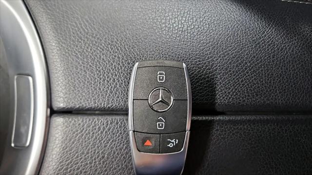 2021 Mercedes-Benz C-CLASS C 300 Sedan