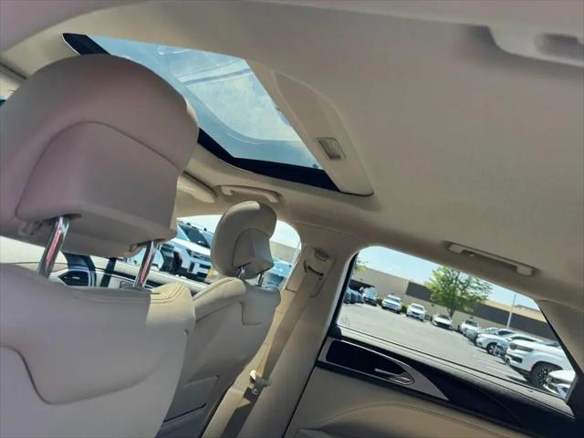2017 Lincoln MKZ Select