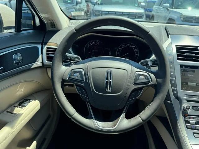 2017 Lincoln MKZ Select