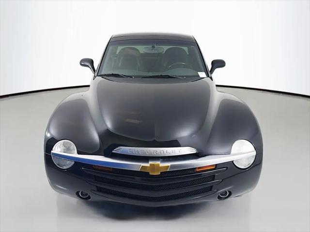 2004 Chevrolet SSR LS