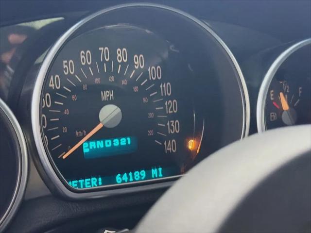 2004 Chevrolet SSR LS