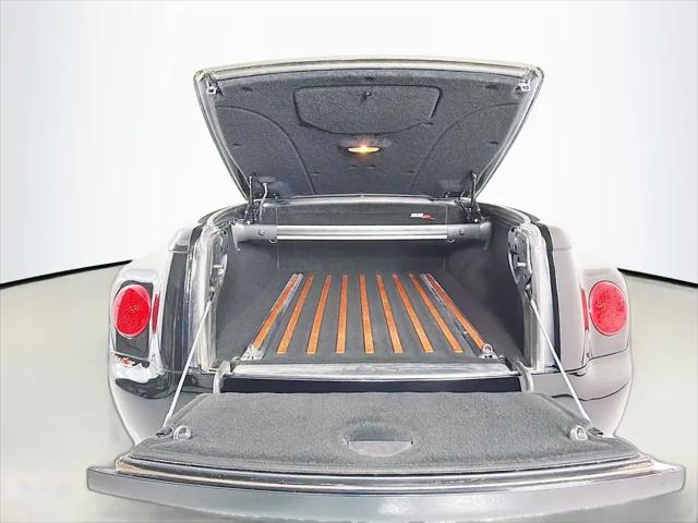 2004 Chevrolet SSR LS