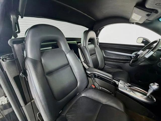 2004 Chevrolet SSR LS