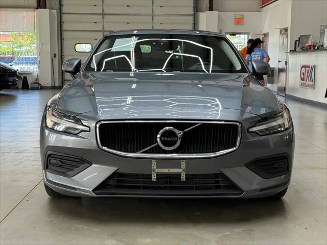 2020 Volvo S60 T6 Momentum
